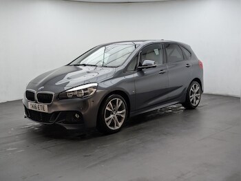Used BMW 2 Series 2016 for sale - 76991997: Photo