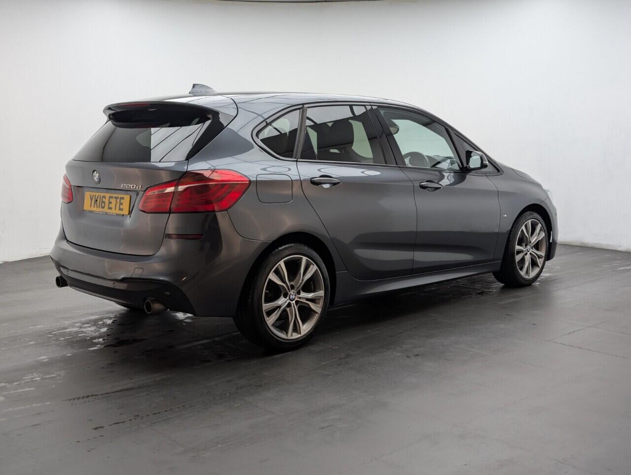 Used BMW 2 Series 2016 for sale - 76991997: Photo 8