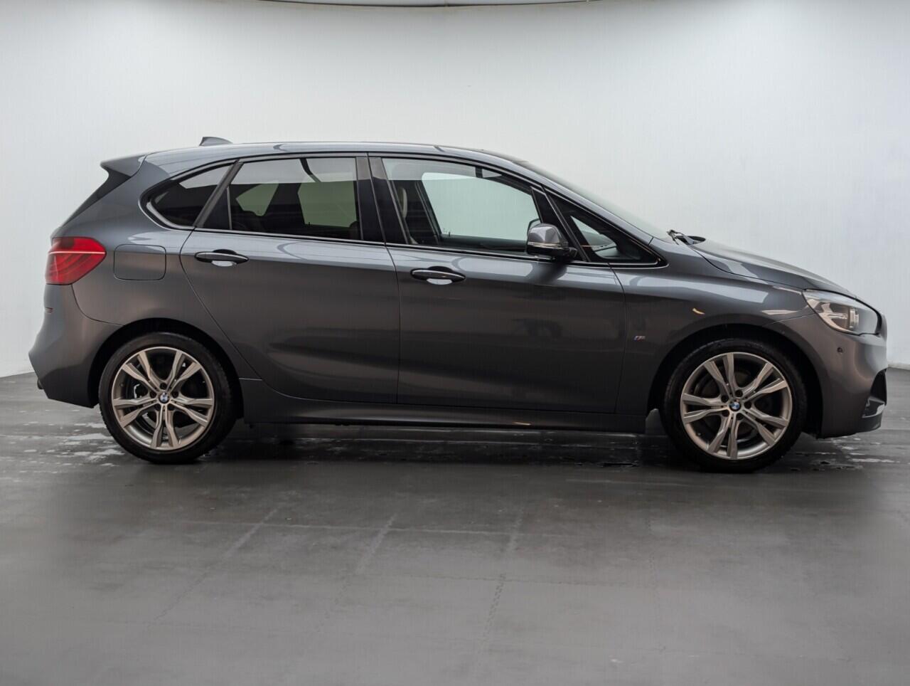 Used BMW 2 Series 2016 for sale - 76991997: Photo 9