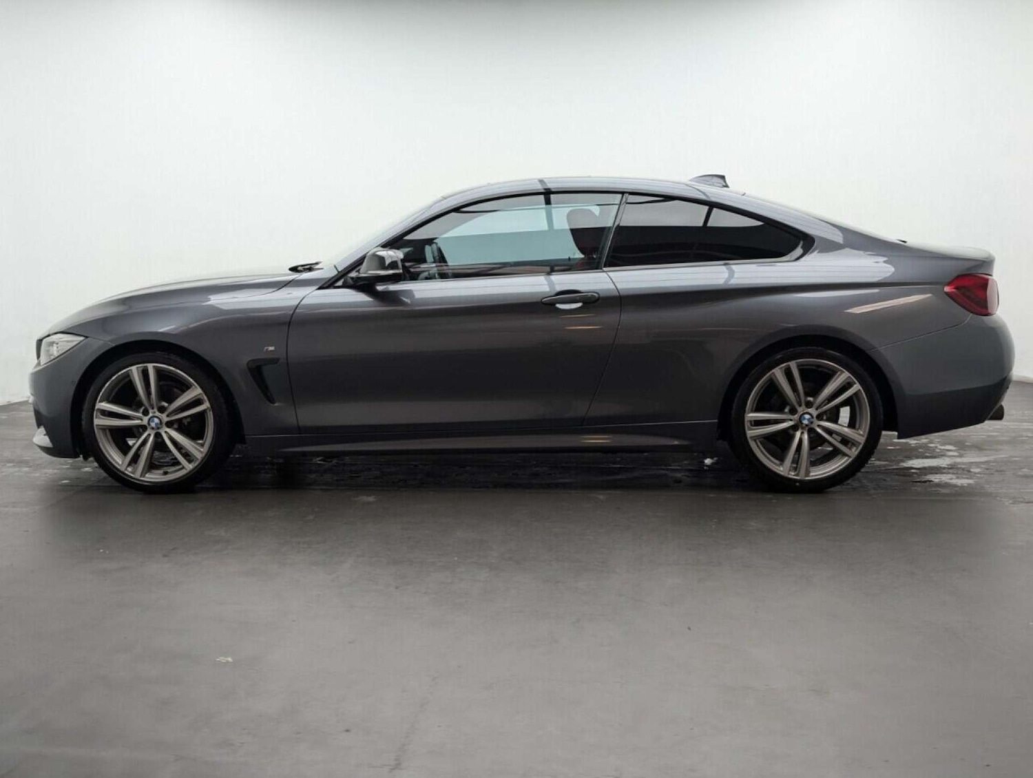 Used BMW 4 Series 2015 for sale - 77714585: Photo 5