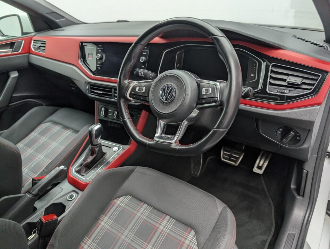 Used Volkswagen Polo 2020 for sale - 77305610: Photo 11