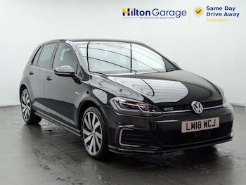 Used Volkswagen Golf 2018 for sale - 78814491: Photo