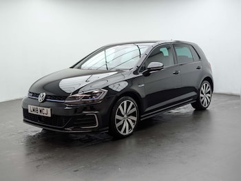 Used Volkswagen Golf 2018 for sale - 78814491: Photo