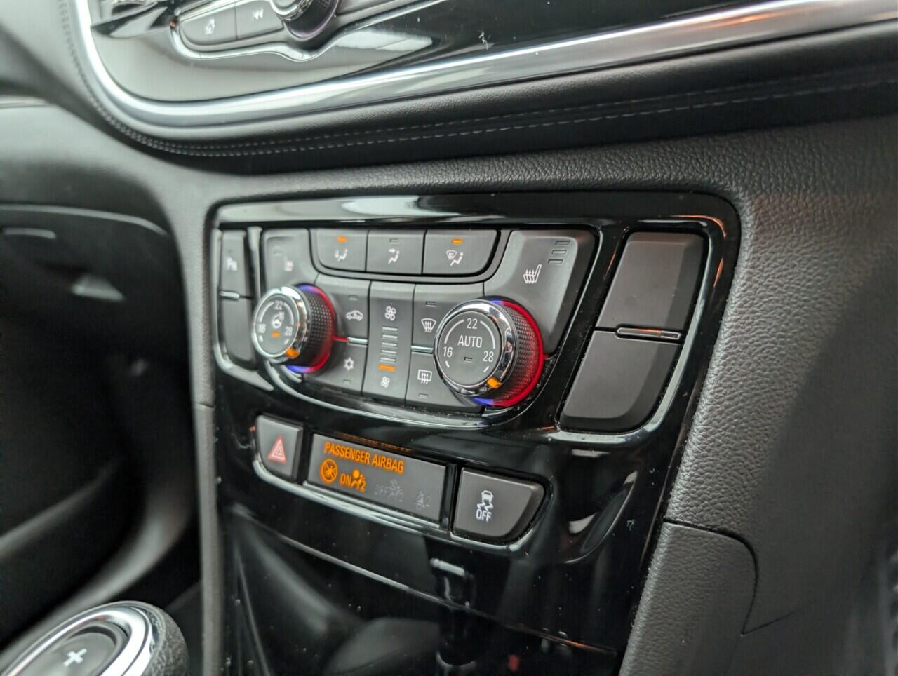 Used Vauxhall Mokka X 2018 for sale - 76472387: Photo 15