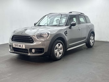 Used MINI Countryman 2019 for sale - 79407399: Photo