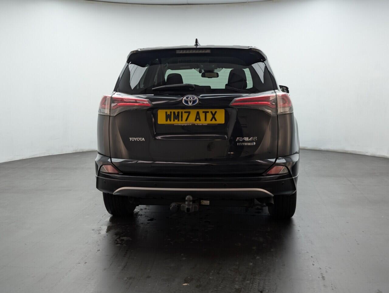 Used Toyota RAV4 2017 for sale - 76849687: Photo 7