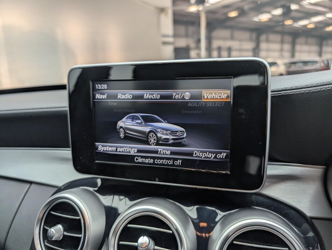 Used Mercedes-Benz C Class 2015 for sale - 76423345: Photo 15