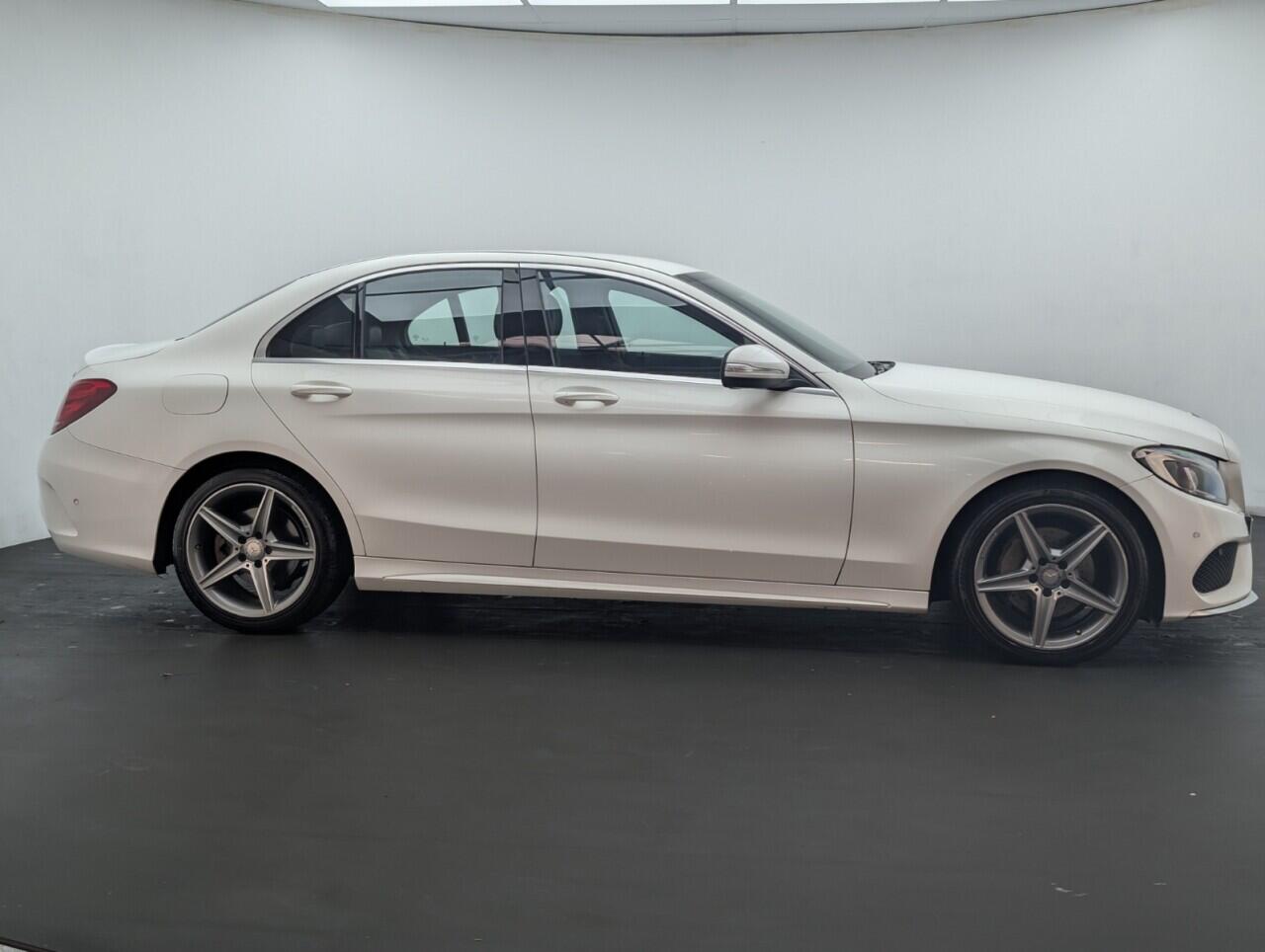 Used Mercedes-Benz C Class 2015 for sale - 76423345: Photo 9