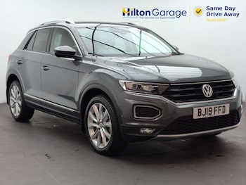 Used Volkswagen T-Roc 2019 for sale - 79481403: Photo