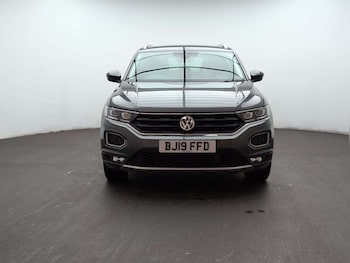 Used Volkswagen T-Roc 2019 for sale - 79481403: Photo
