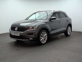 Used Volkswagen T-Roc 2019 for sale - 79481403: Photo