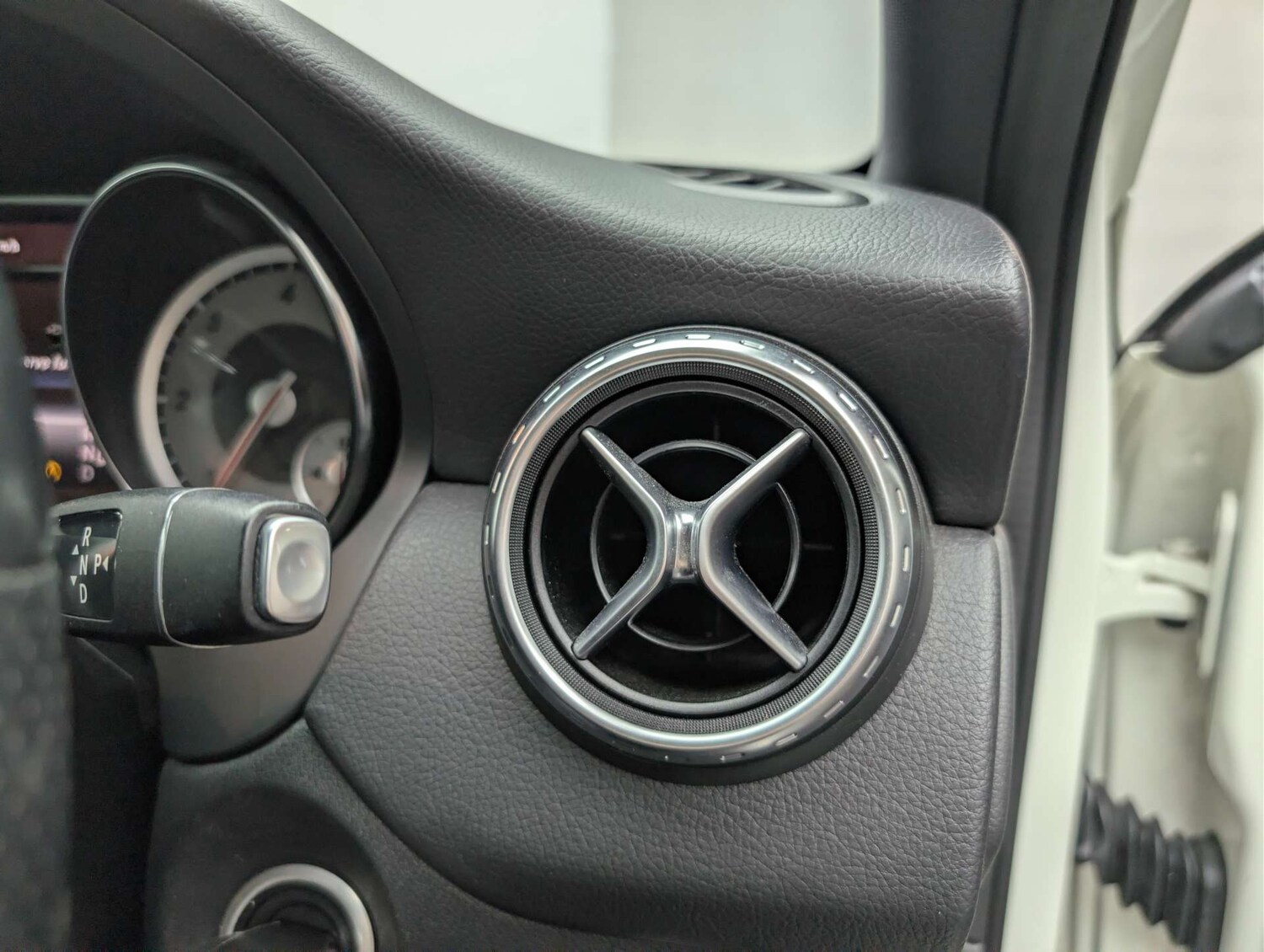 Used Mercedes-Benz GLA 2015 for sale - 78222821: Photo 27