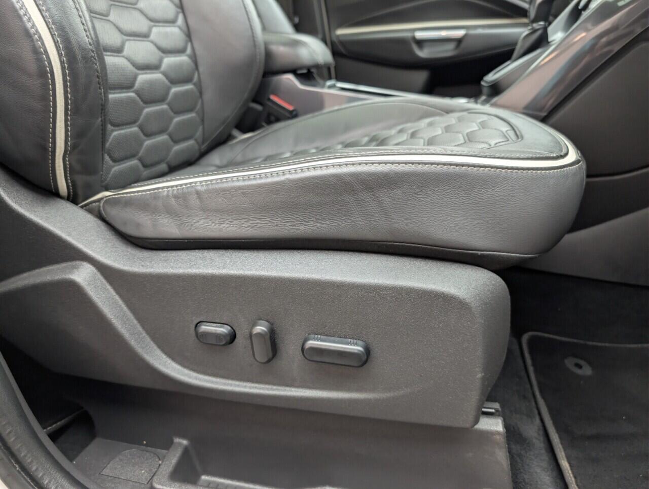 Used Ford Kuga 2019 for sale - 76886427: Photo 24