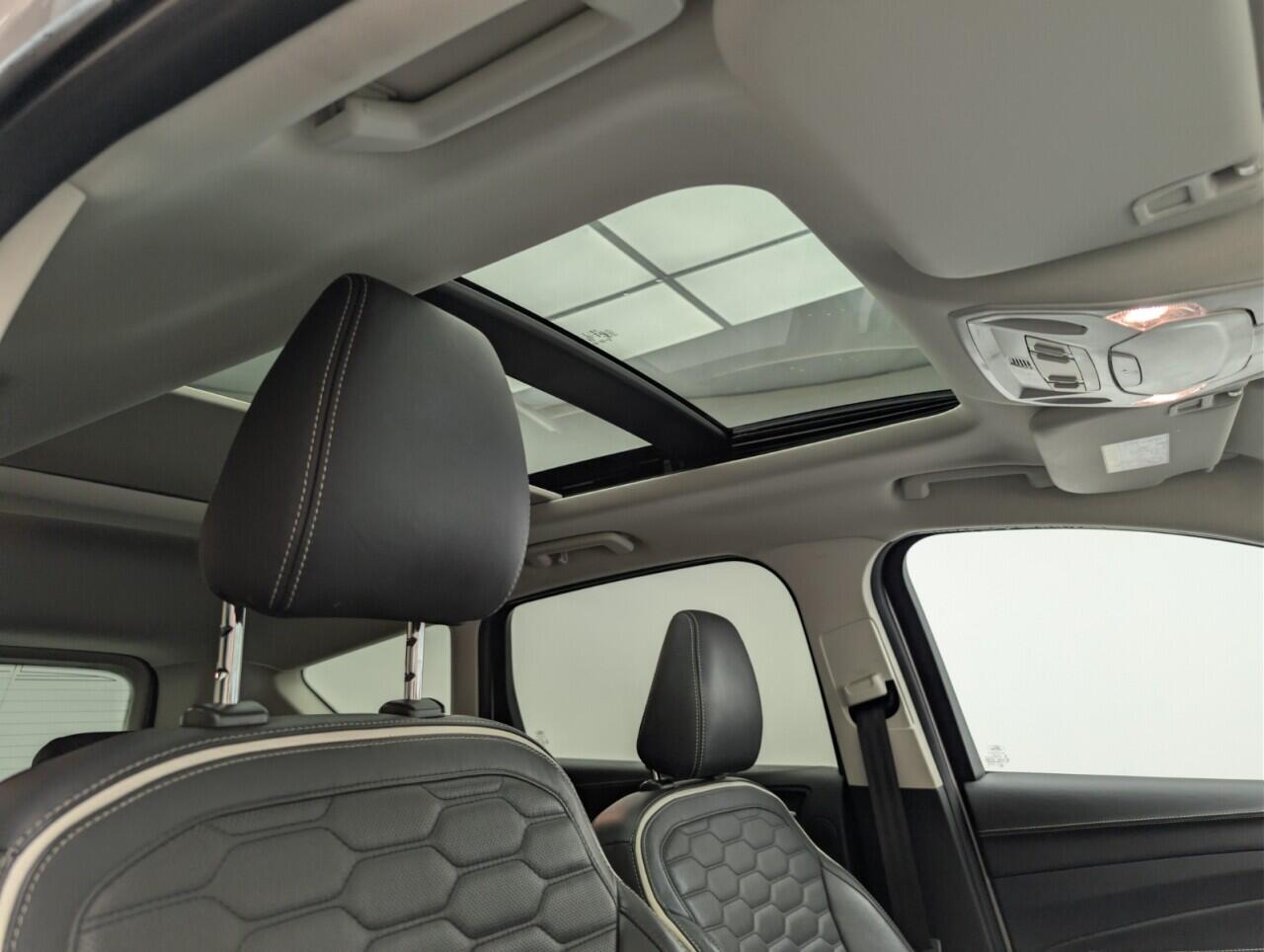 Used Ford Kuga 2019 for sale - 76886427: Photo 25