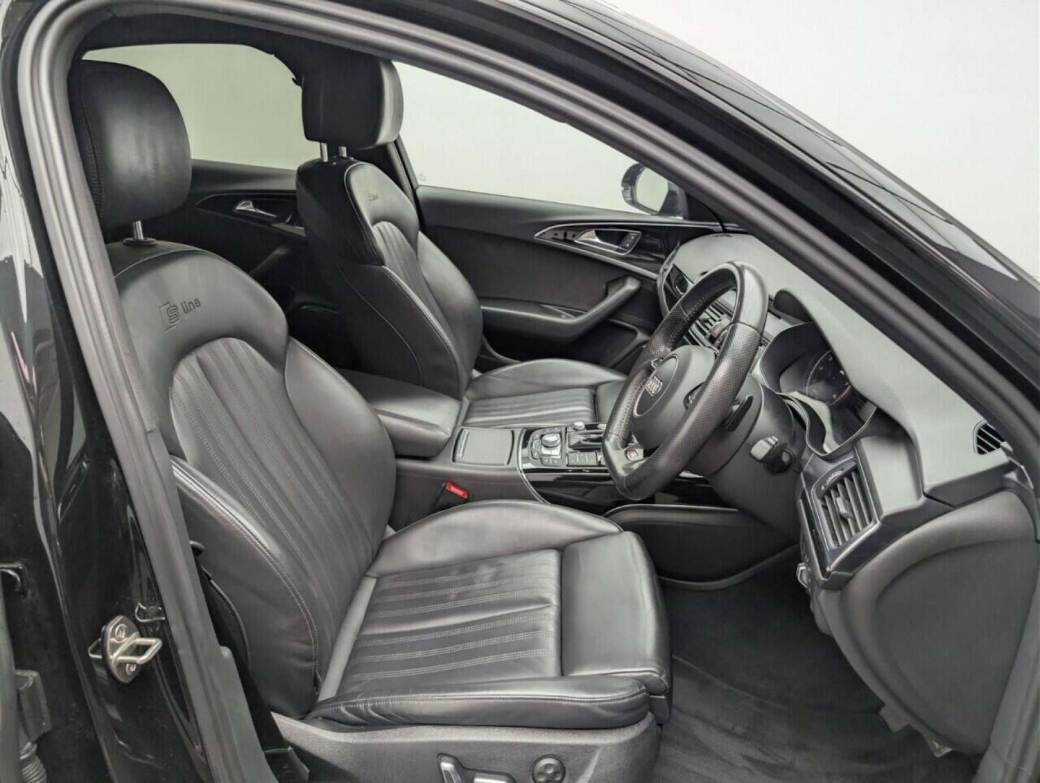 Used Audi A6 Saloon 2018 for sale - 77713449: Photo 12