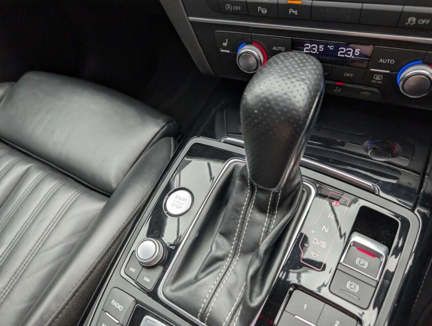 Used Audi A6 Saloon 2018 for sale - 77713449: Photo 17