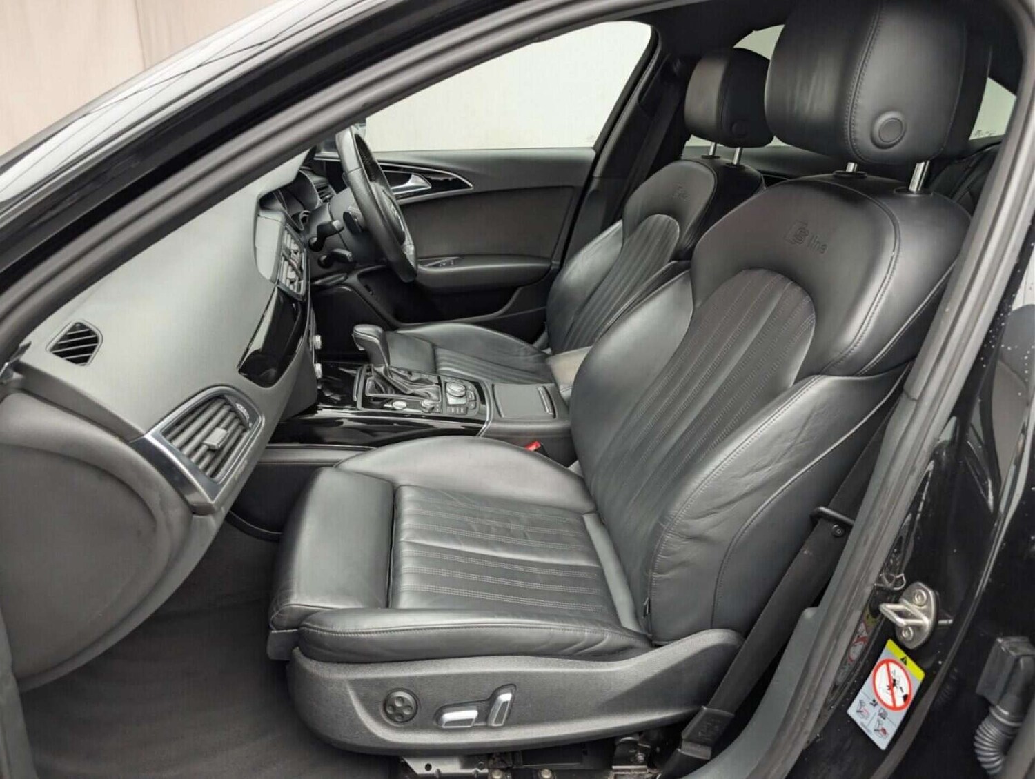 Used Audi A6 Saloon 2018 for sale - 77713449: Photo 28