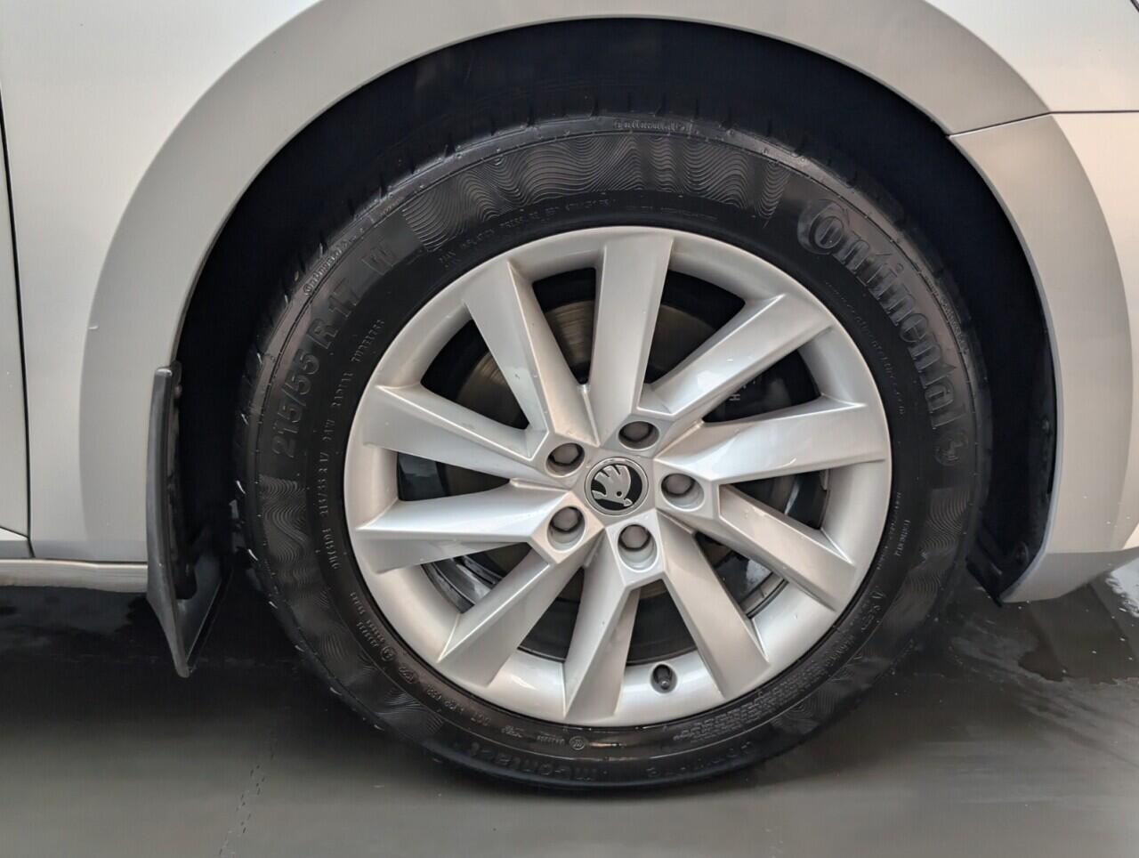 Used Skoda Superb 2020 for sale - 77611657: Photo 10