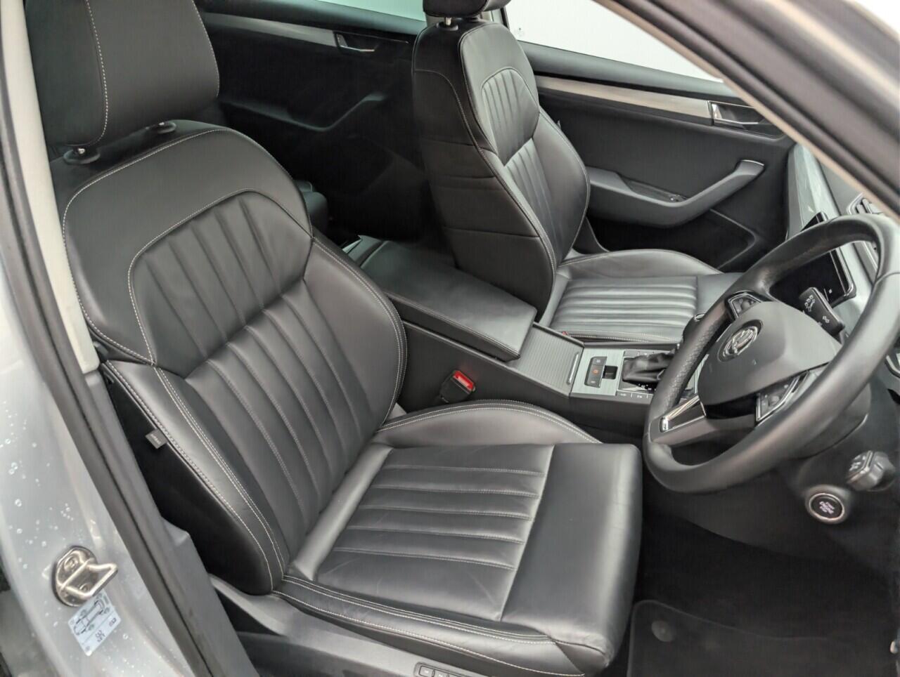 Used Skoda Superb 2020 for sale - 77611657: Photo 12