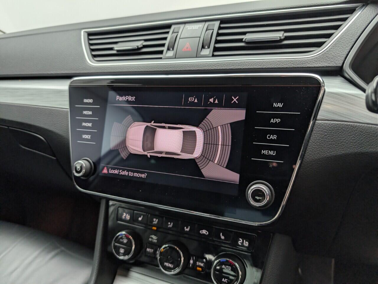 Used Skoda Superb 2020 for sale - 77611657: Photo 16