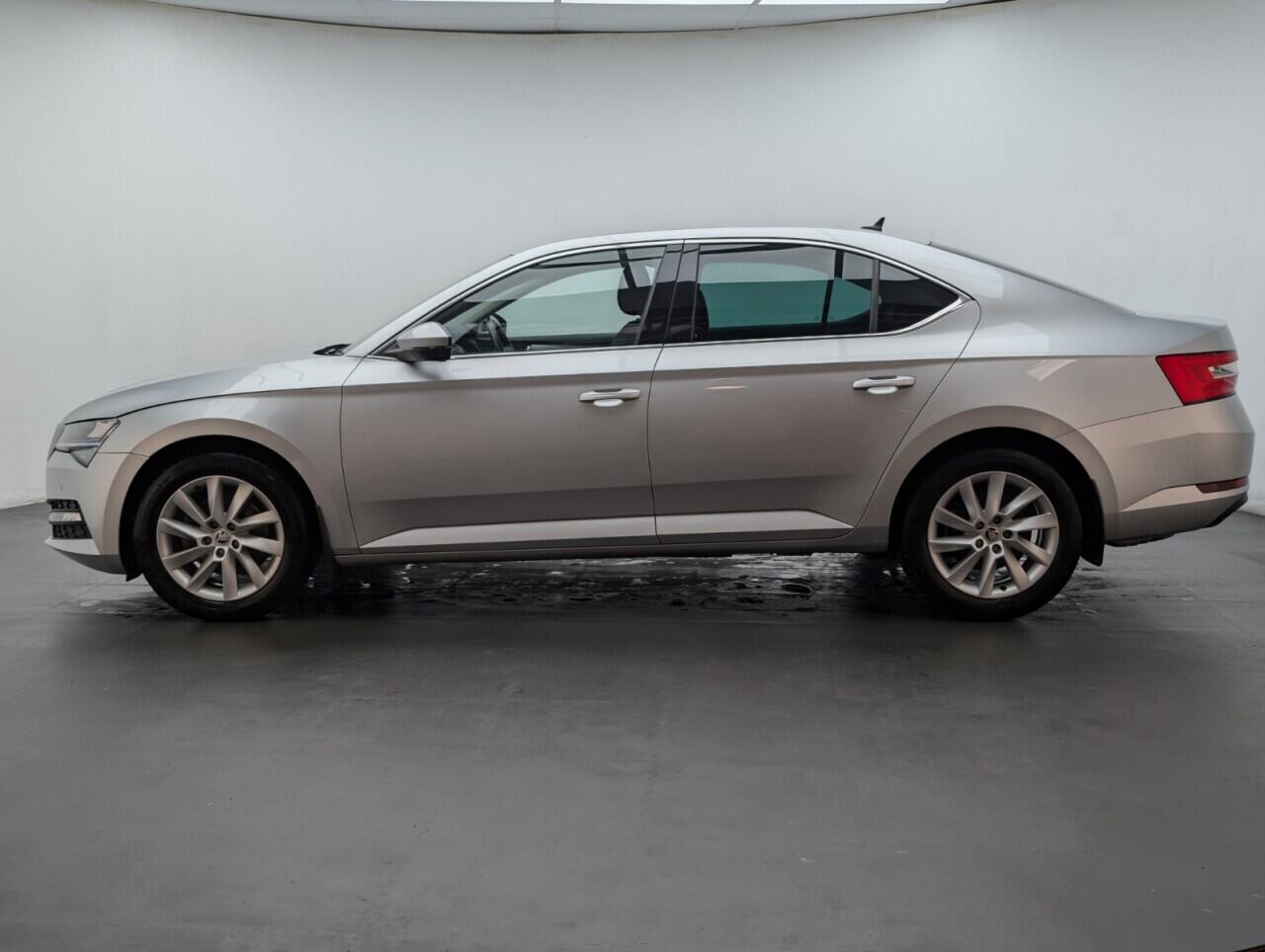 Used Skoda Superb 2020 for sale - 77611657: Photo 5