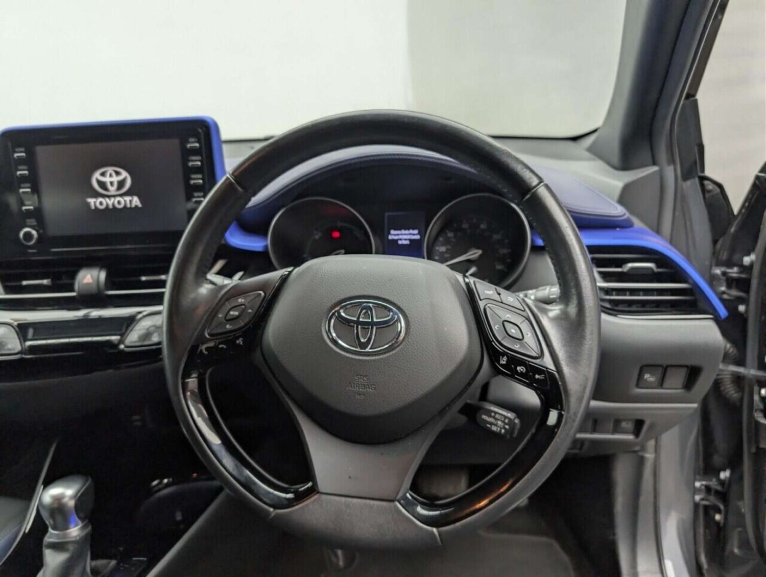 Used Toyota C-HR 2020 for sale - 77713669: Photo 23