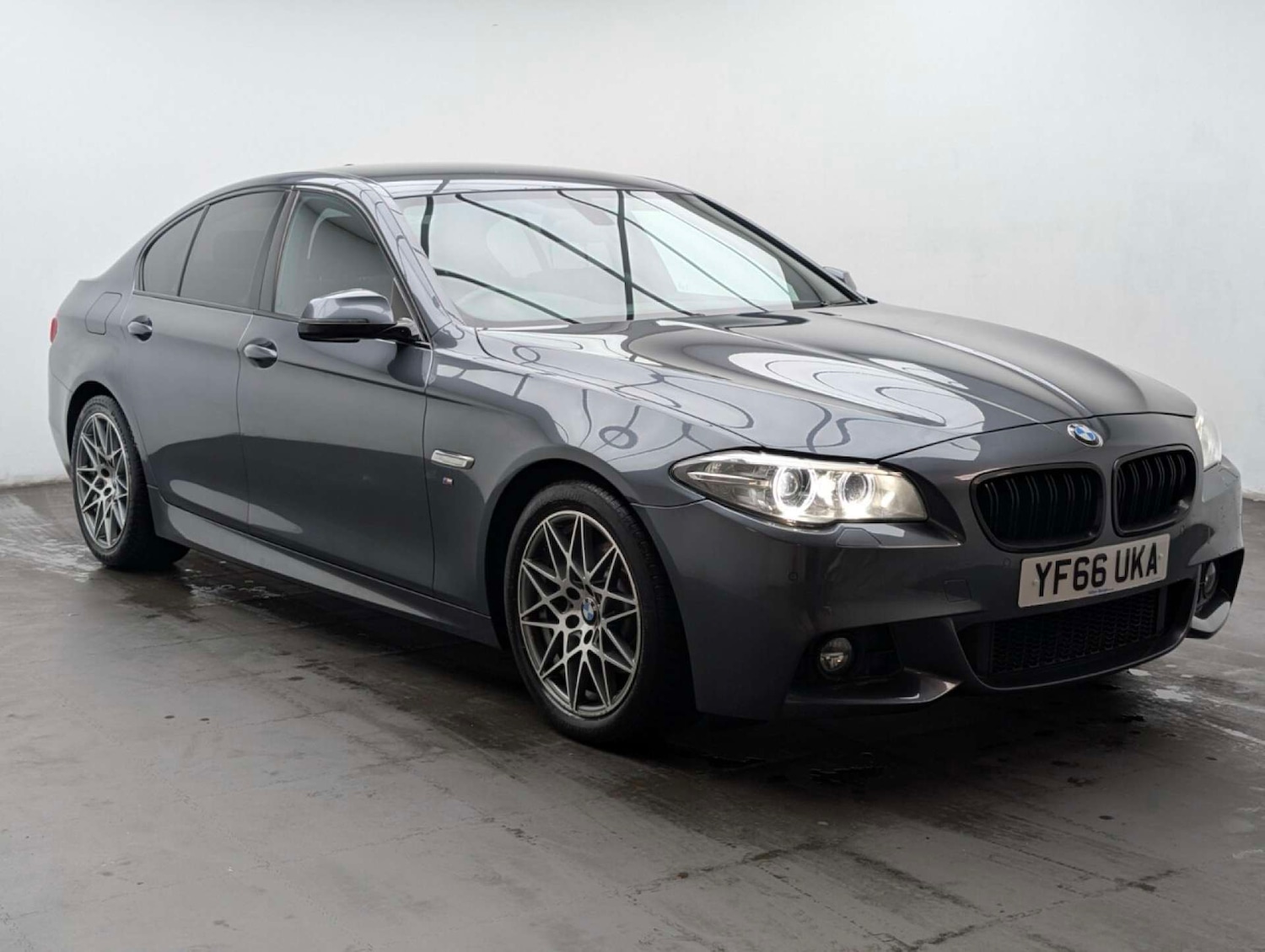 Used BMW 5 Series 2016 for sale - 77766916: Photo 12