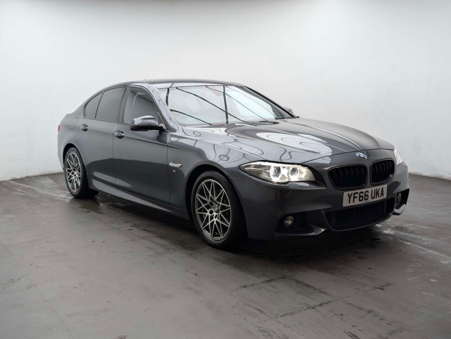 Used BMW 5 Series 2016 for sale - 77766916: Photo 13