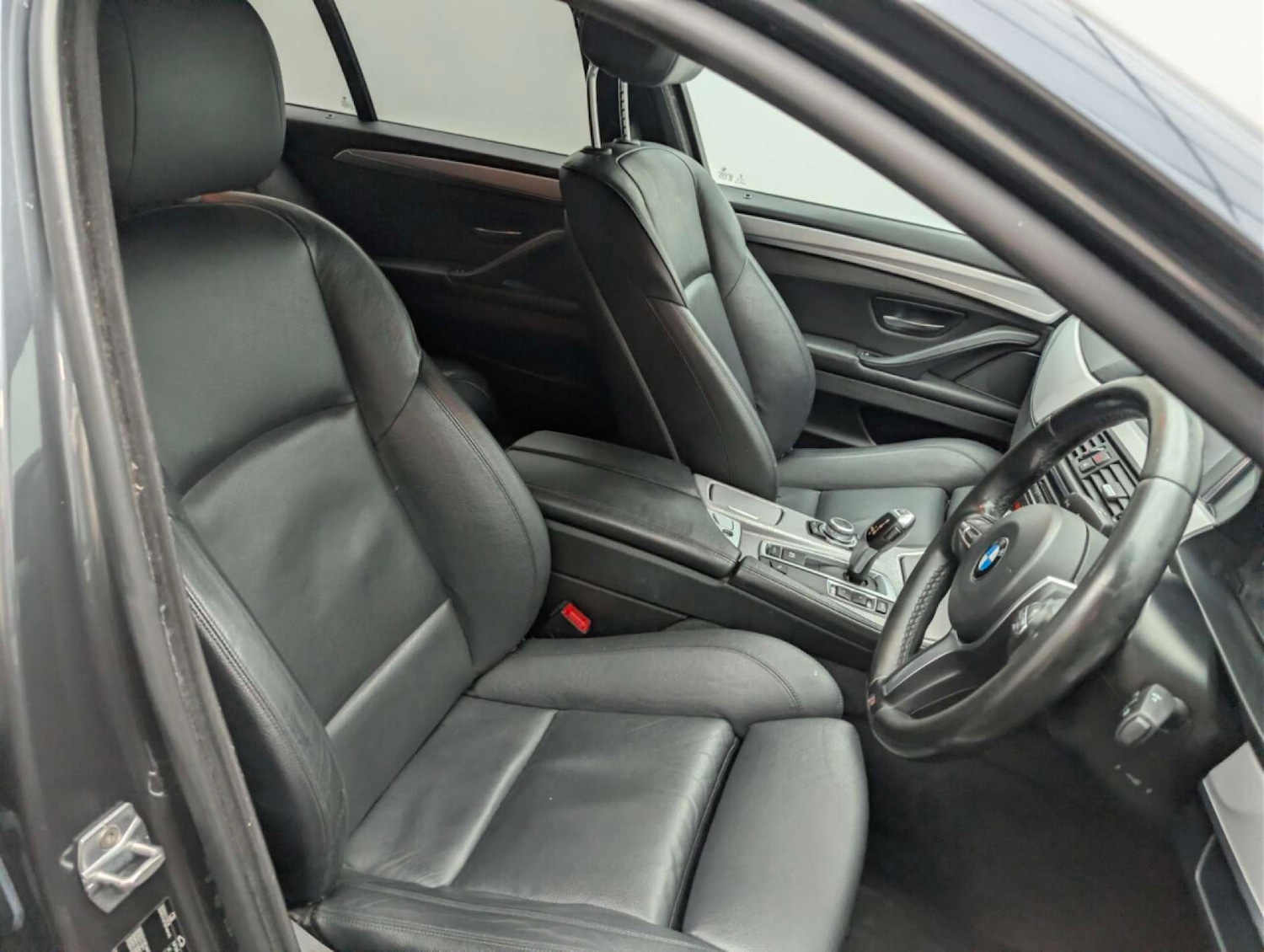 Used BMW 5 Series 2016 for sale - 77766916: Photo 23