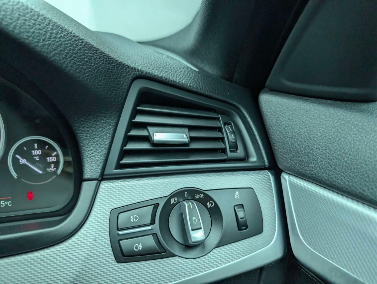 Used BMW 5 Series 2016 for sale - 77766916: Photo 31