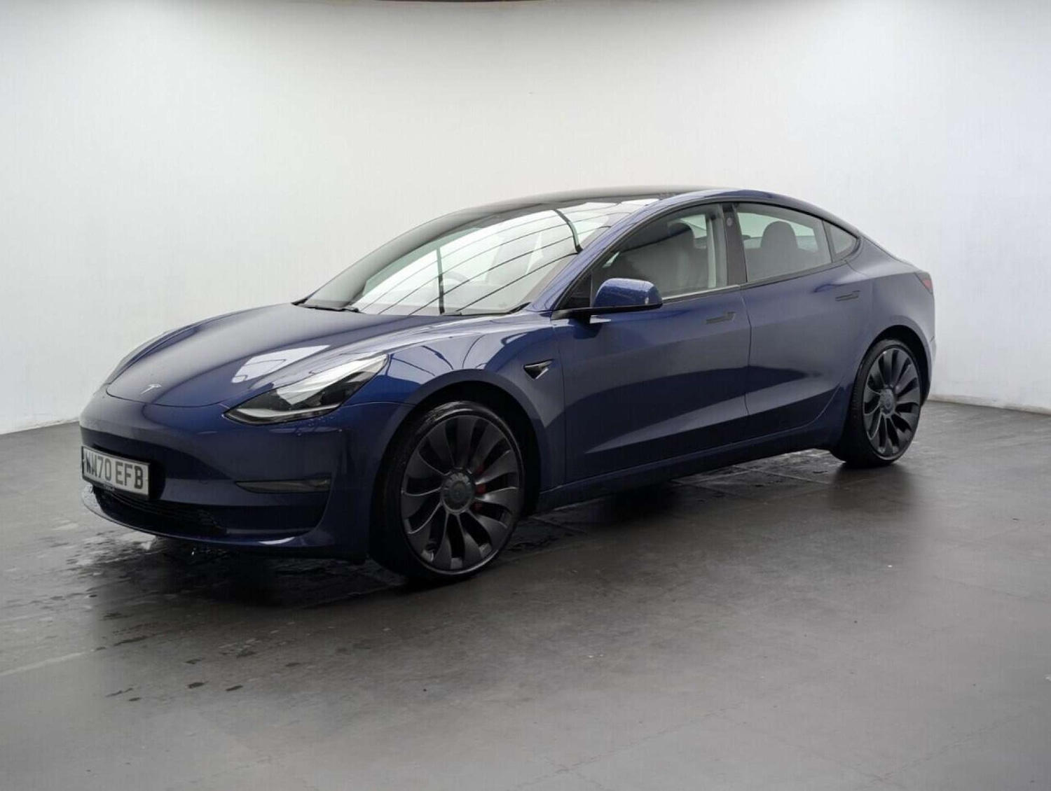 Used Tesla Model 3 2020 for sale - 77713062: Photo 4