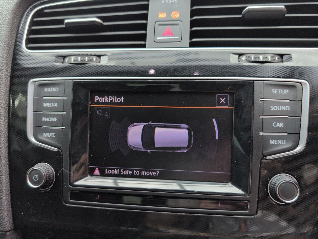 Used Volkswagen Golf 2015 for sale - 77131636: Photo 27