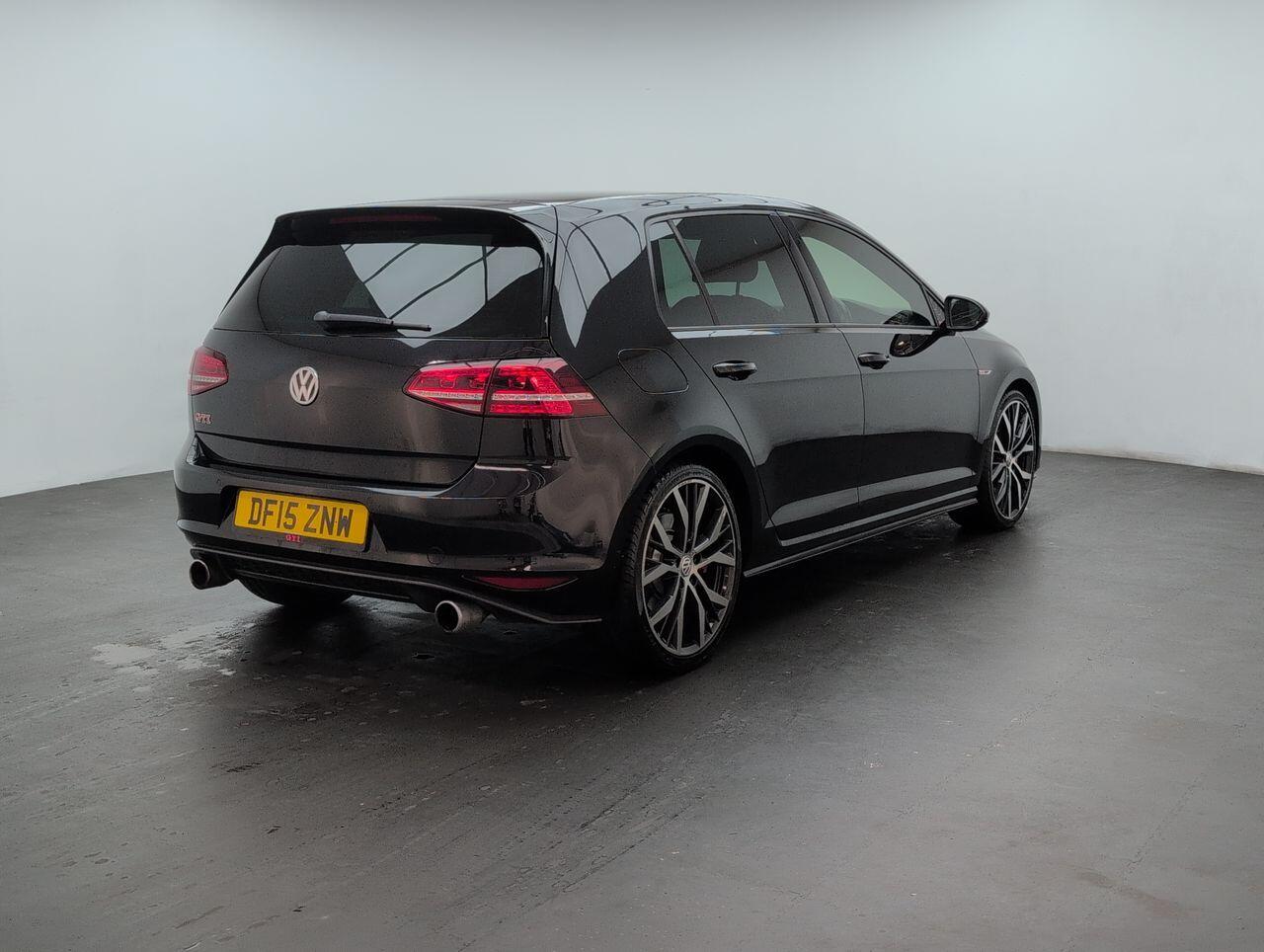 Used Volkswagen Golf 2015 for sale - 77131636: Photo 8