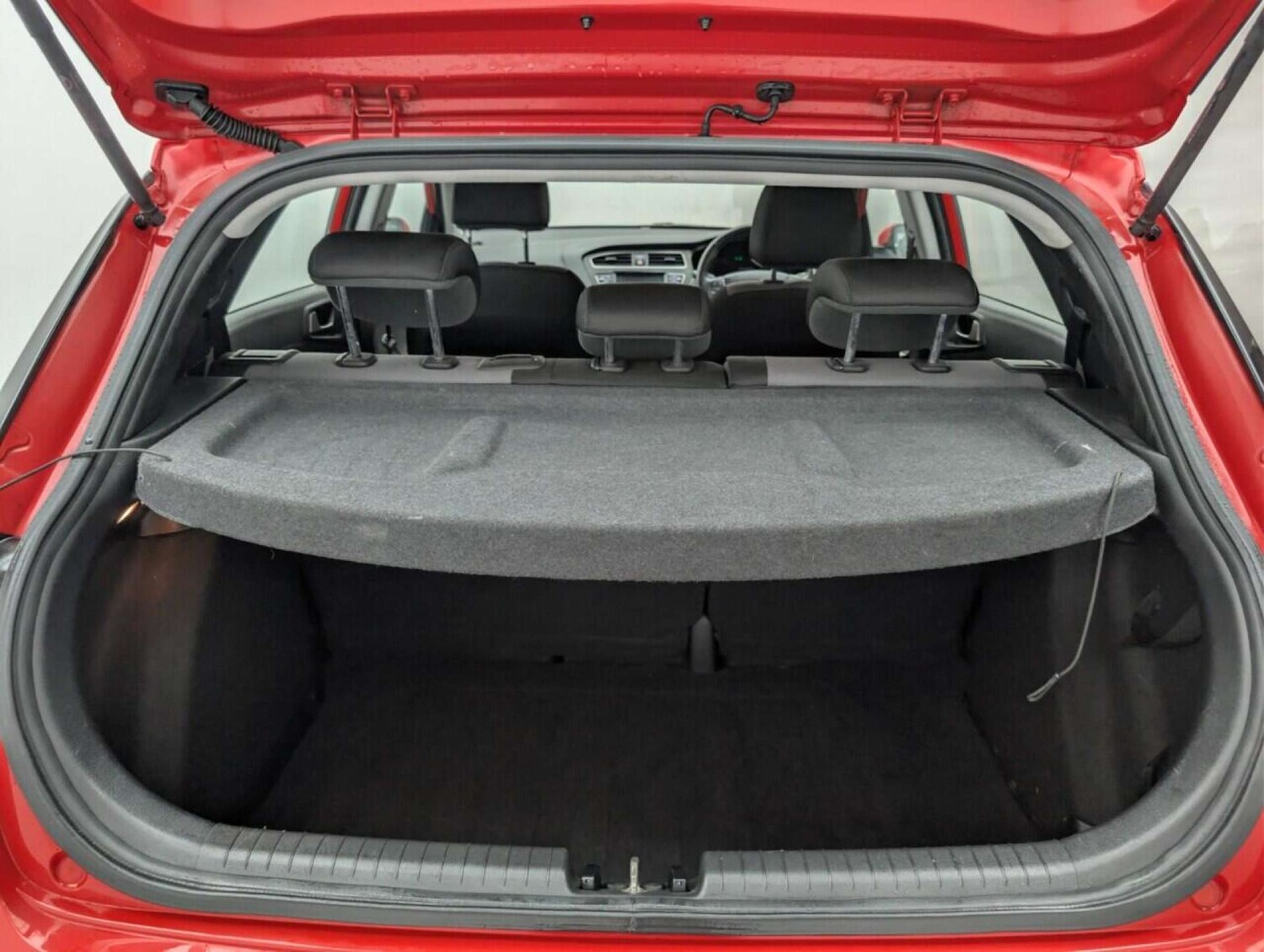 Used Hyundai i20 2019 for sale - 77762369: Photo 23