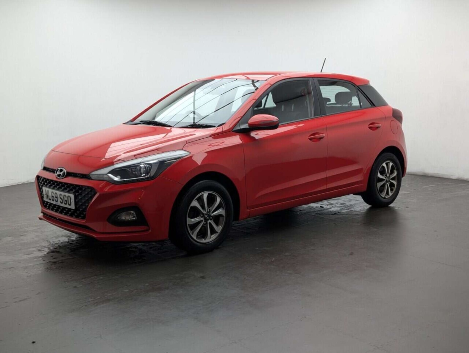 Used Hyundai i20 2019 for sale - 77762369: Photo 4