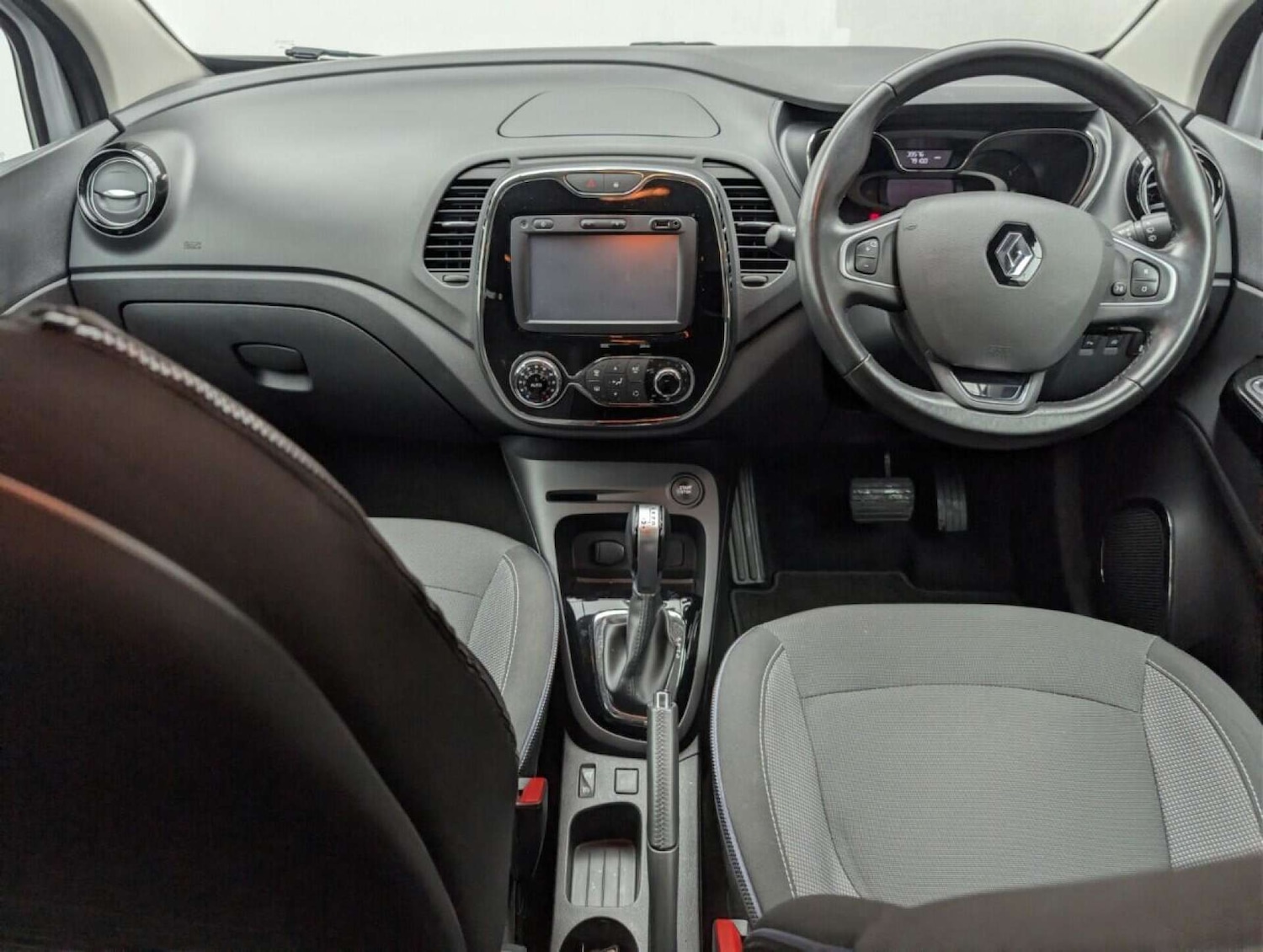 Used Renault Captur 2017 for sale - 77714519: Photo 20