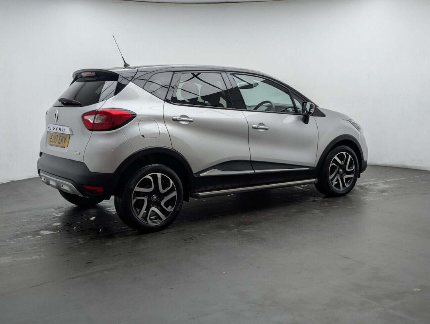 Used Renault Captur 2017 for sale - 77714519: Photo 8