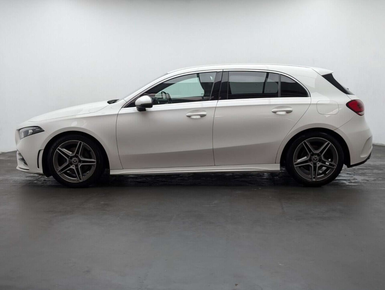 Used Mercedes-Benz A-Class 2019 for sale - 77713710: Photo 5