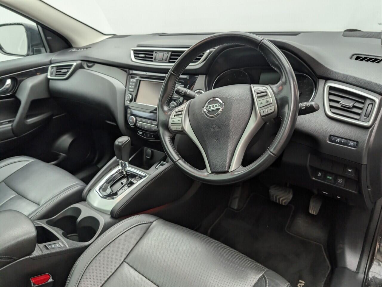 Used Nissan Qashqai 2016 for sale - 76865669: Photo 11