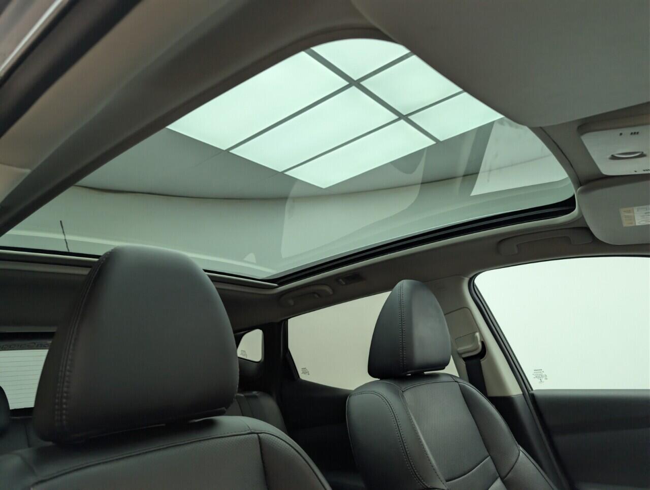 Used Nissan Qashqai 2016 for sale - 76865669: Photo 24