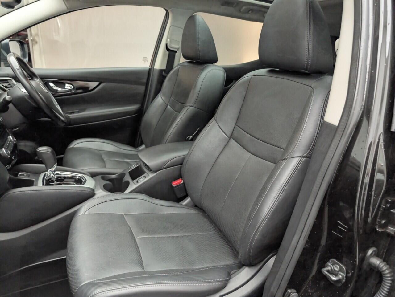 Used Nissan Qashqai 2016 for sale - 76865669: Photo 30