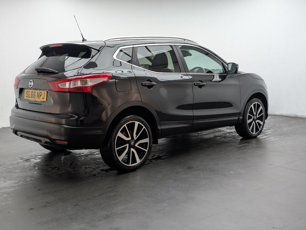 Used Nissan Qashqai 2016 for sale - 76865669: Photo 8