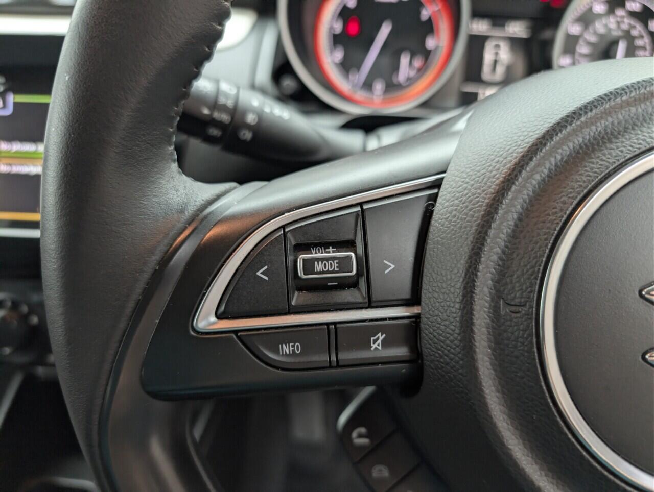 Used Suzuki Swift 2020 for sale - 76633686: Photo 18