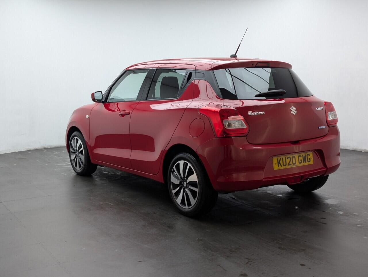 Used Suzuki Swift 2020 for sale - 76633686: Photo 6