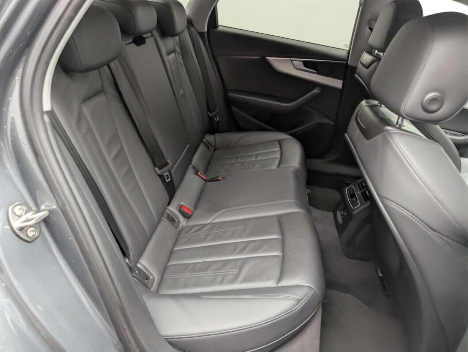 Used Audi A4 2019 for sale - 77713108: Photo 22