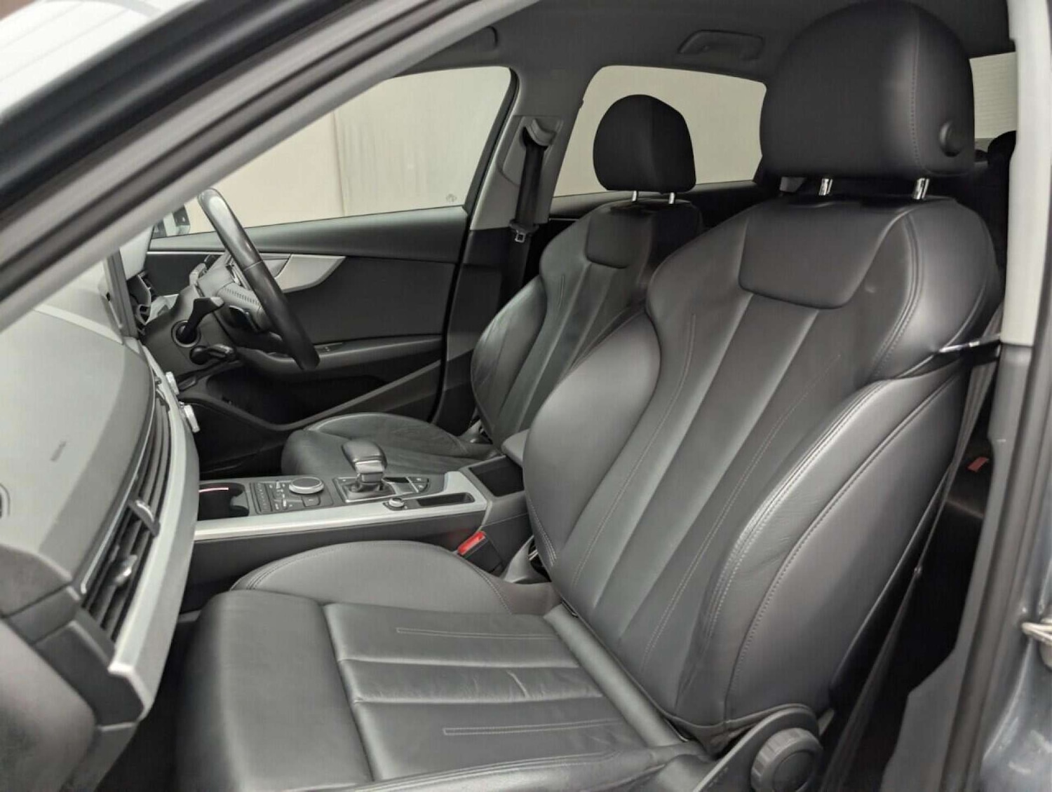 Used Audi A4 2019 for sale - 77713108: Photo 25