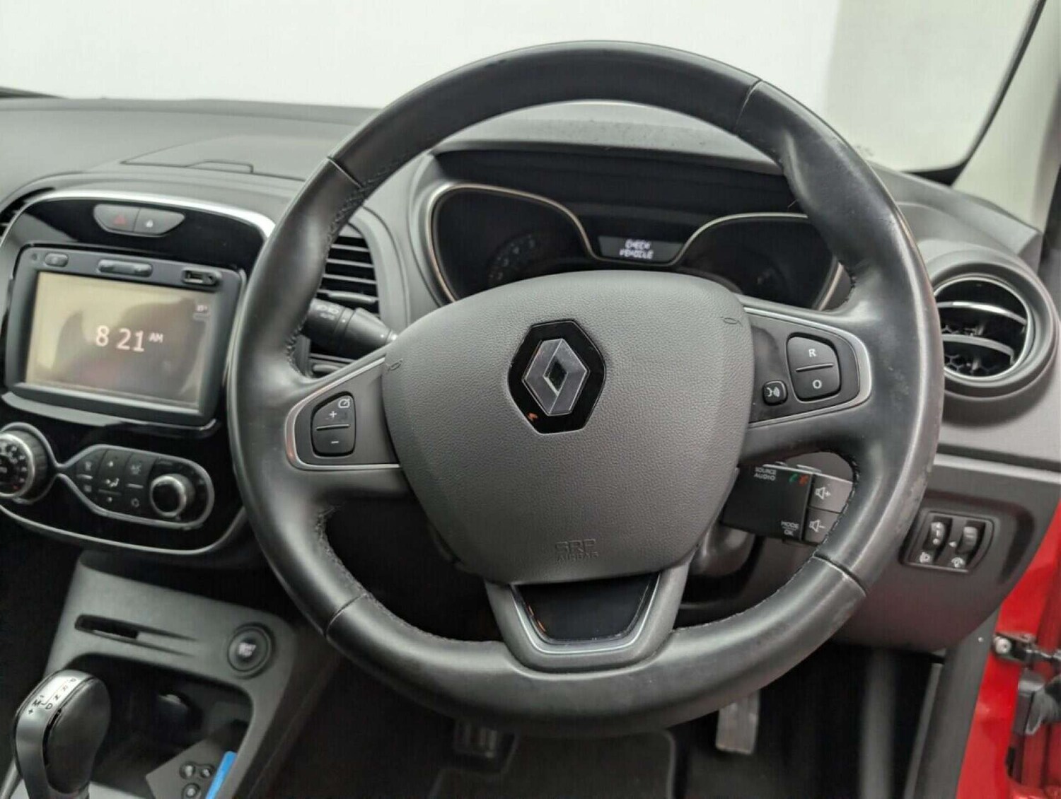 Used Renault Captur 2018 for sale - 77714048: Photo 21