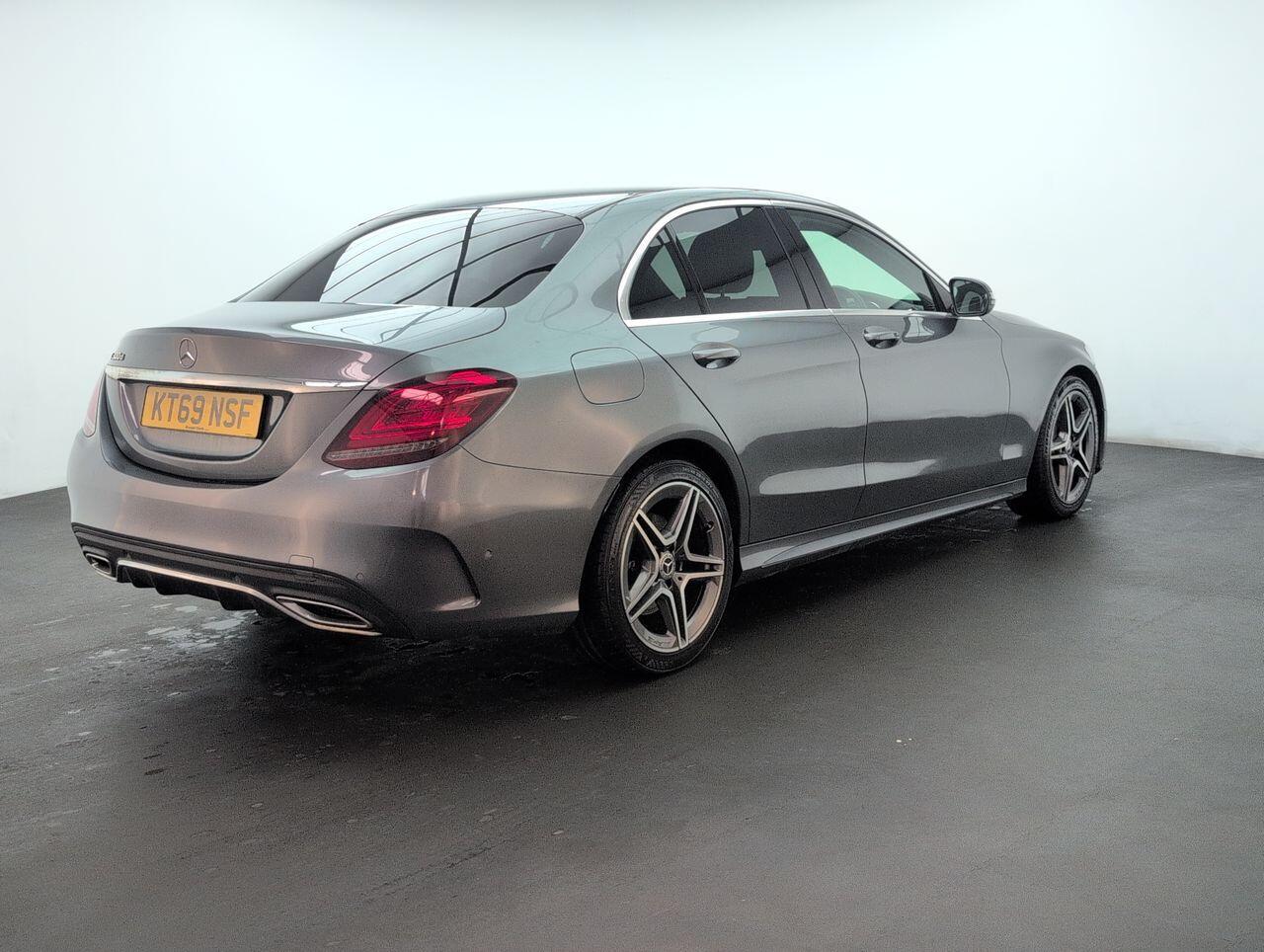 Used Mercedes-Benz C Class 2019 for sale - 76424173: Photo 8