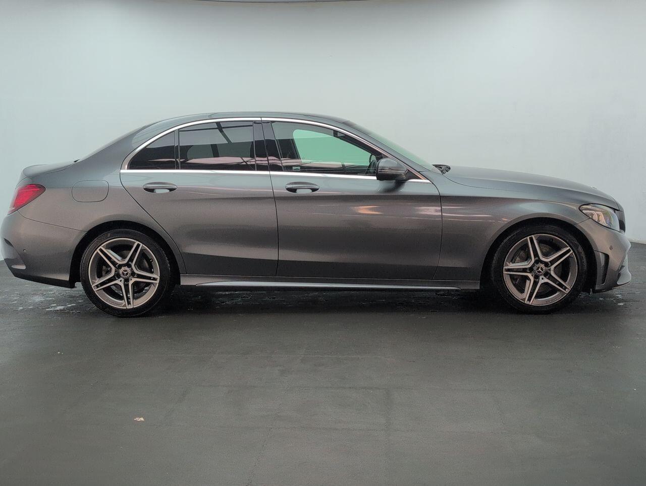 Used Mercedes-Benz C Class 2019 for sale - 76424173: Photo 9