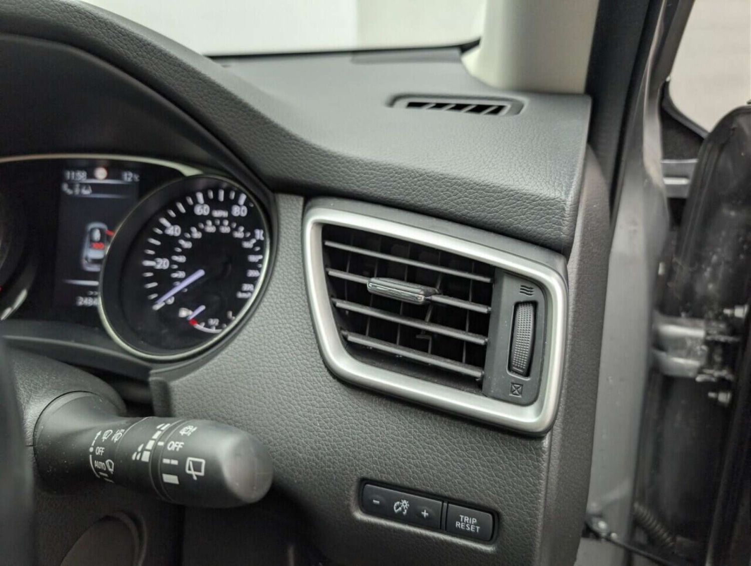 Used Nissan X-Trail 2015 for sale - 77714939: Photo 19